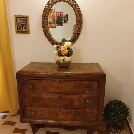Bed & Breakfast Giuly Neapol